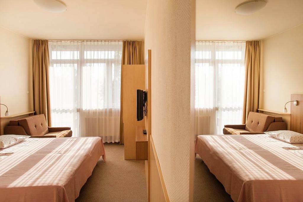 Eden Resort & Spa 梅尔诺 外观 照片